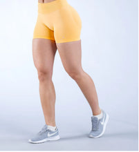 Load image into Gallery viewer, Seamless Yoga Shorts