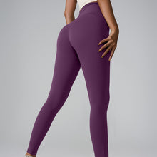 Load image into Gallery viewer, Butter Luxe Leggings
