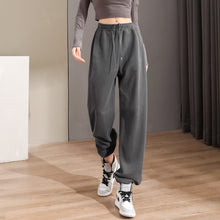Load image into Gallery viewer, Everyday Sweatpants